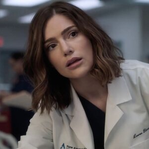 lauren bloom.jpg lauren bloom.jpg